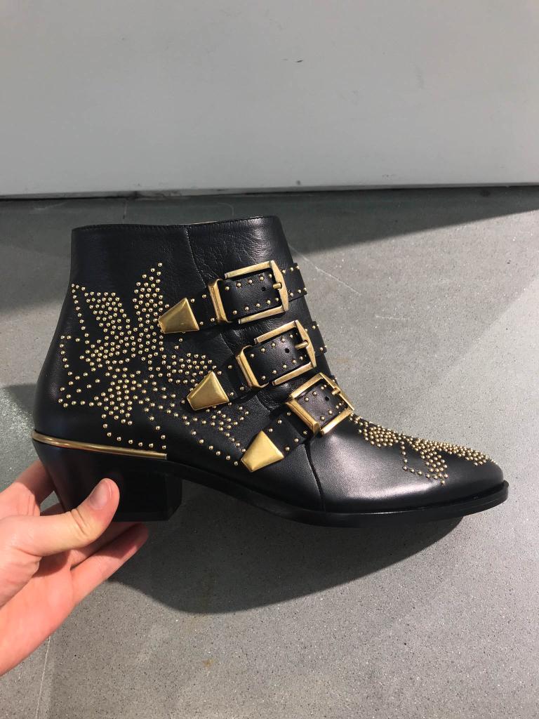 Chloé Susanna 45mm Studded Ankle Boots In Black