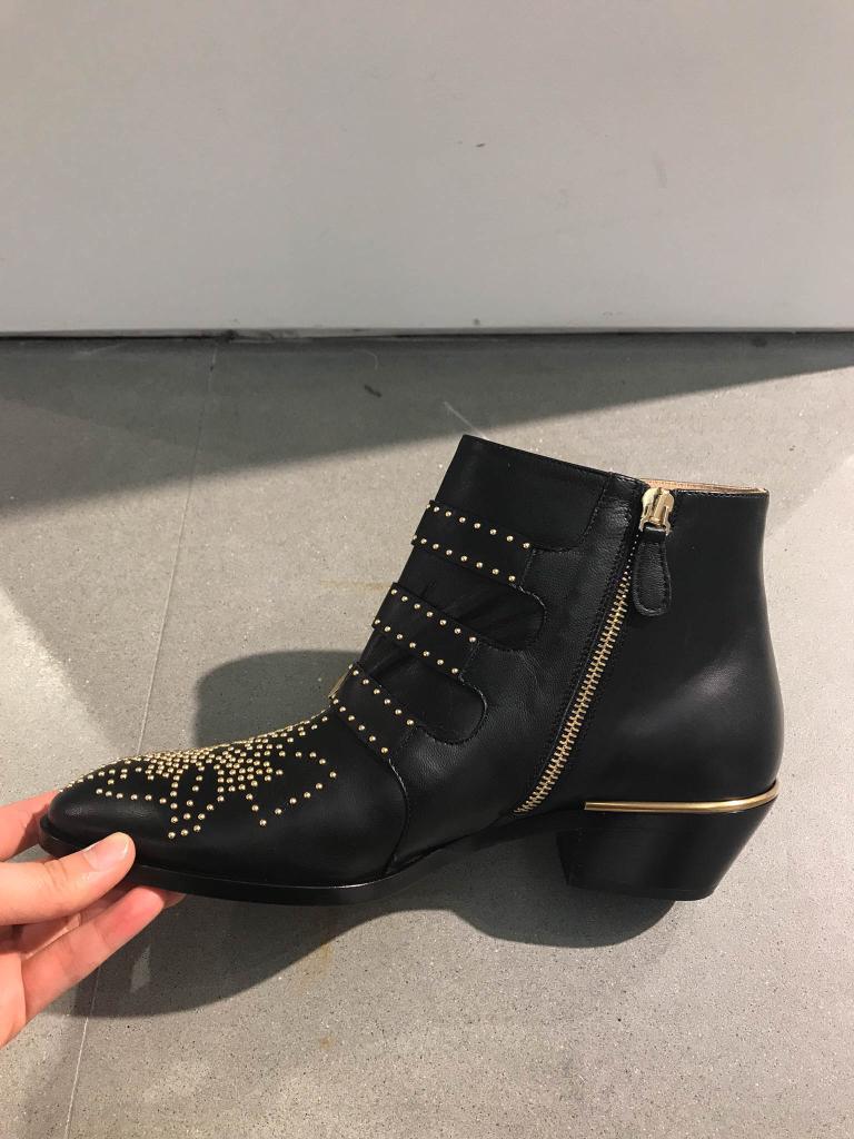 Chloé Susanna 45mm Studded Ankle Boots In Black