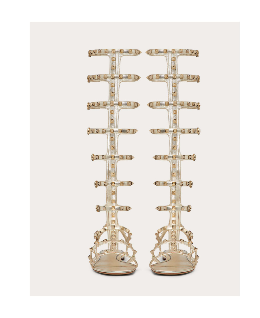 Valentino Rivet Flat Sandals In Neutral