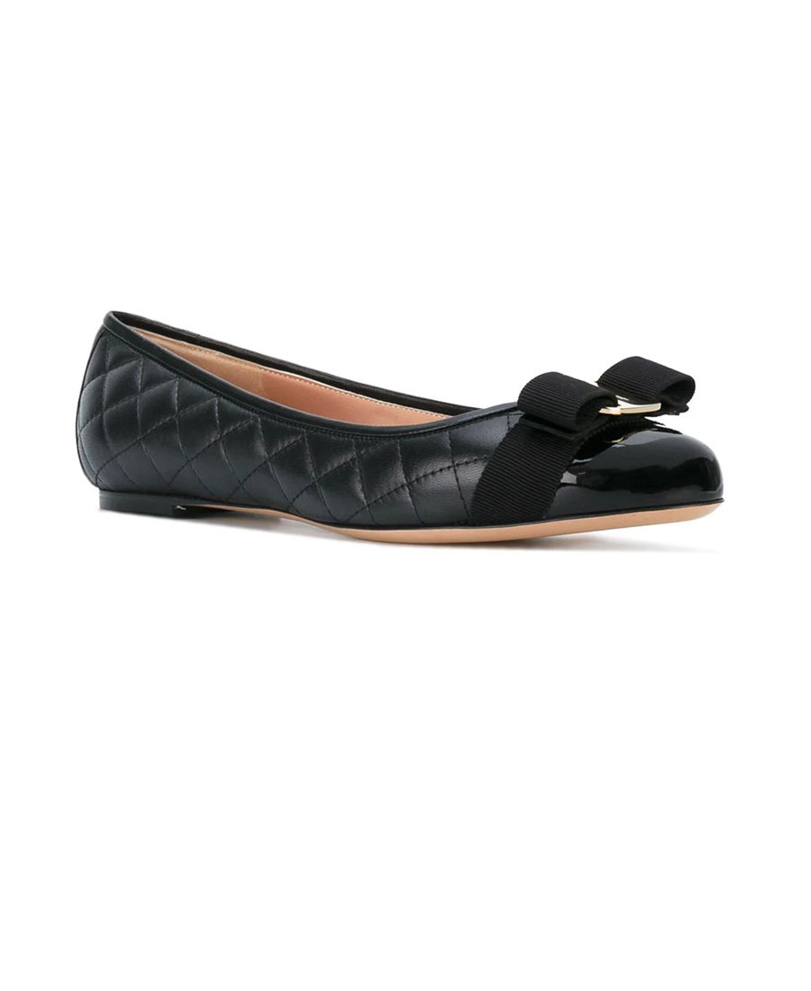 Shop Ferragamo Salvatore Varina Ballerina Flat Shoes In Black