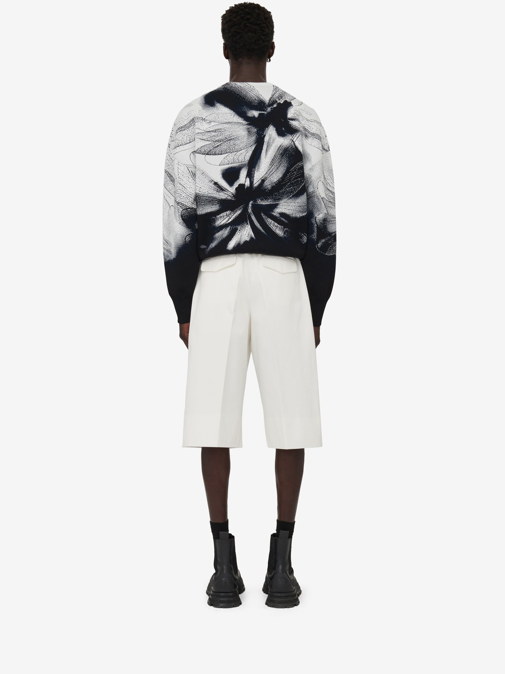 Alexander Mcqueen Blackwhite Printed Stretch Sweater In Black