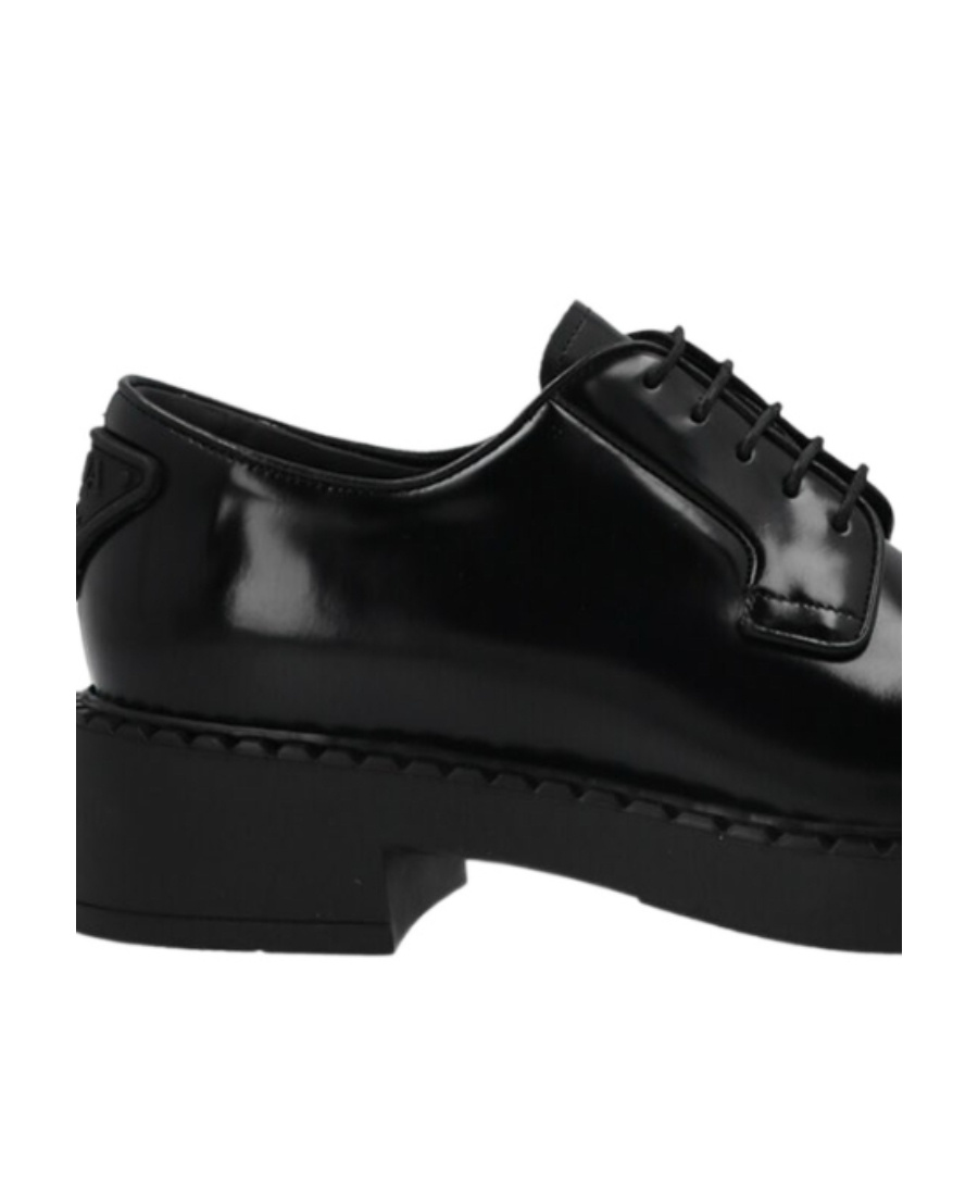 Prada Smooth Leather Logo Derby Shoes In Black