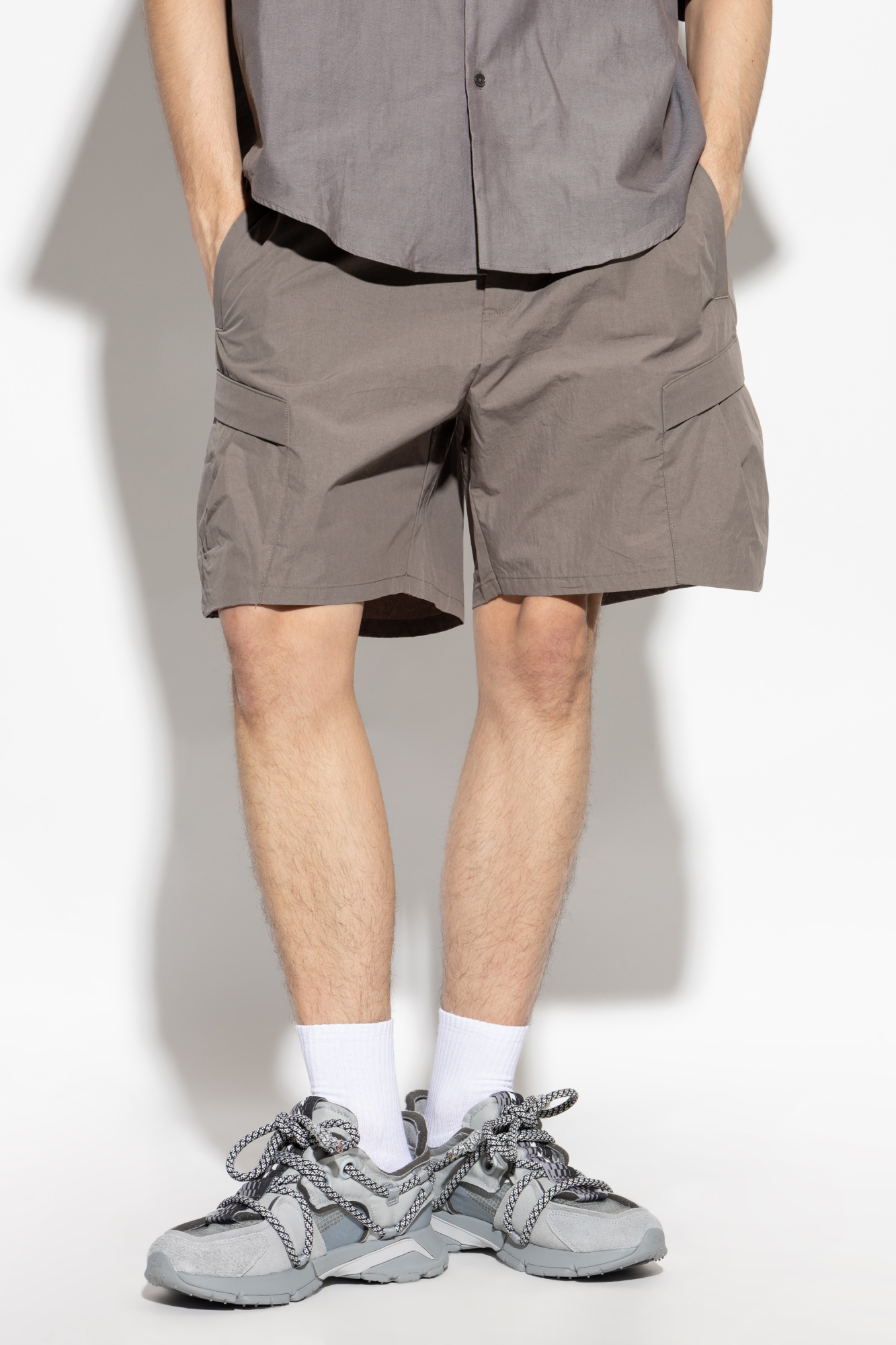 Represent Tech Cargo Shorts Side Pockets In Gray