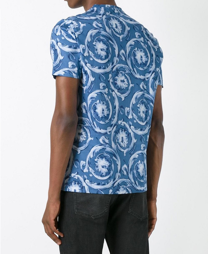 Versace Printed T-shirt In Blue