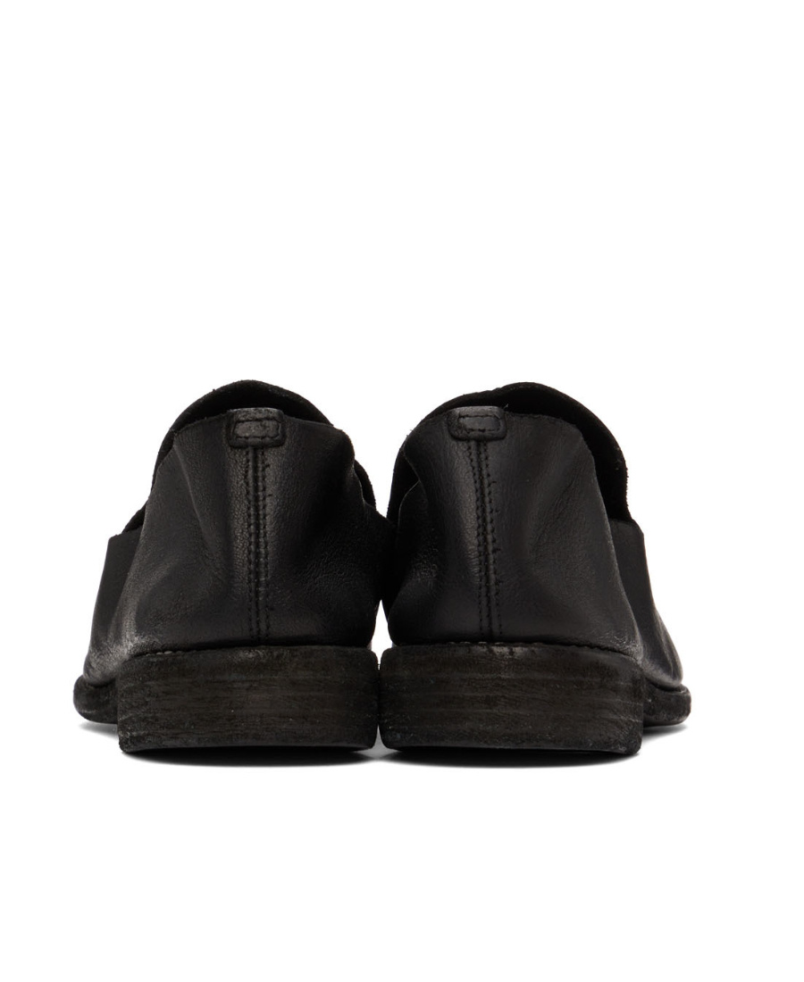 Guidi Grained Calfskin Loafer Shoes In Black
