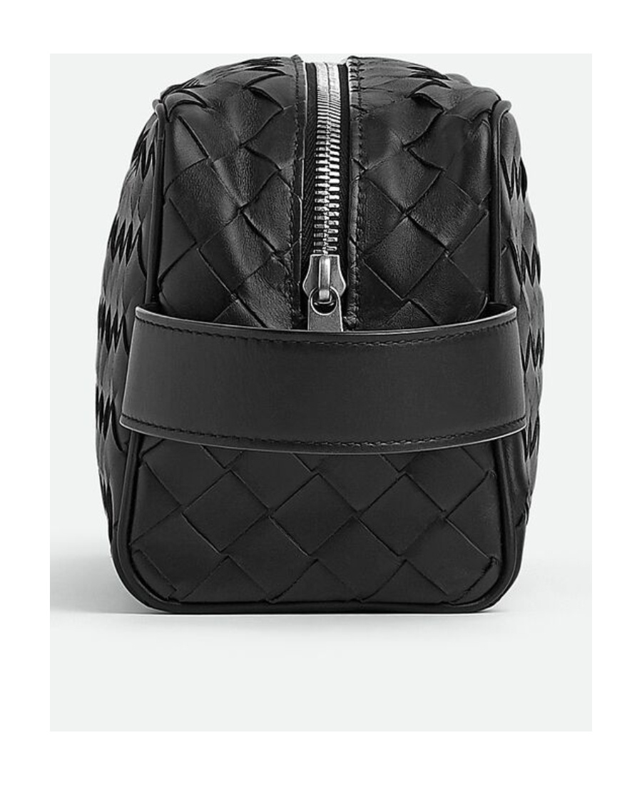 Bottega Veneta Intrecciato Leather Wash Bag In Black