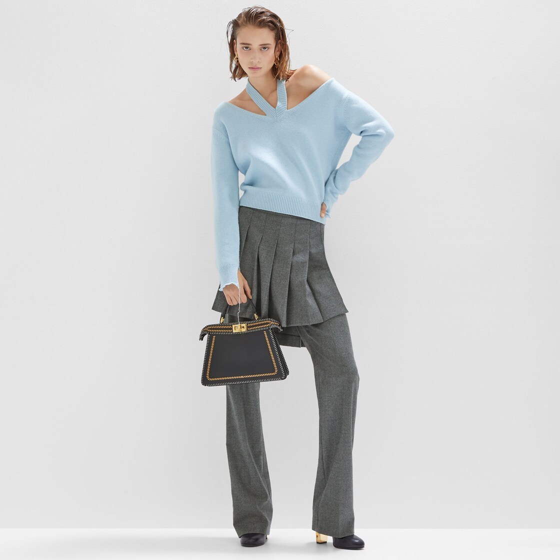 FENDI FENDI OFF-THE-SHOULDER LONG-SLEEVED PULLOVER