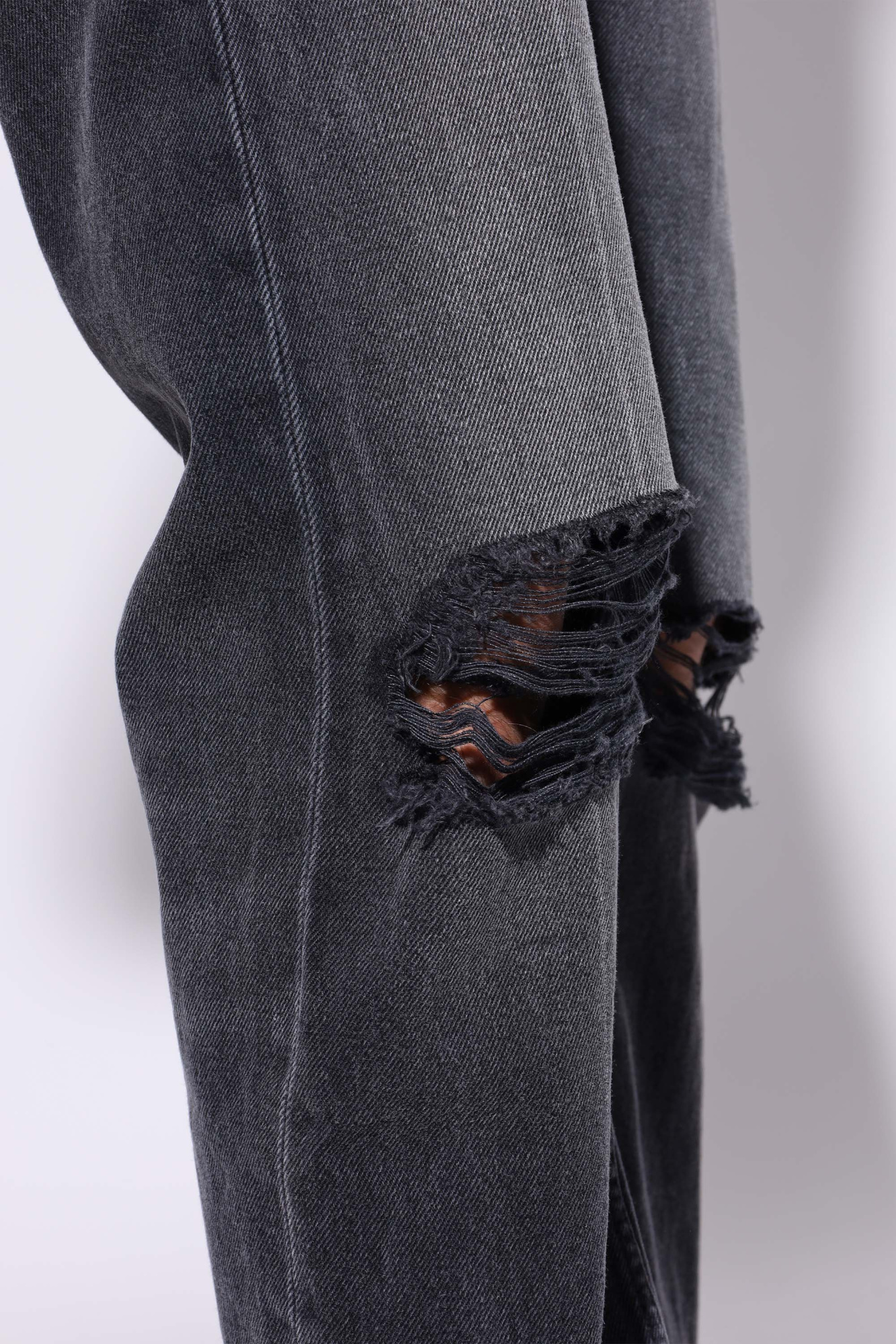 Rhude Distressed Jeans In Black