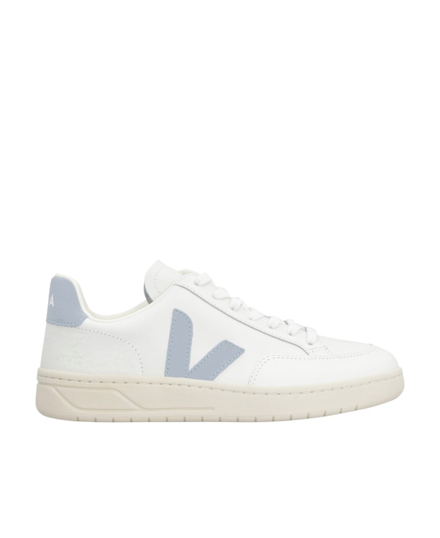 VEJA LOGO LOW UPPER BOARD SHOES