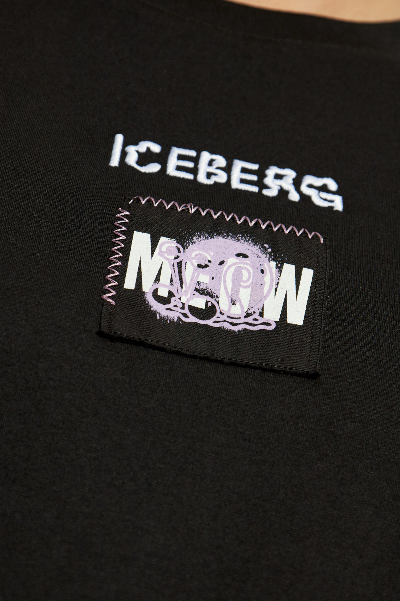 Iceberg Short-sleeved T-shirt In Black