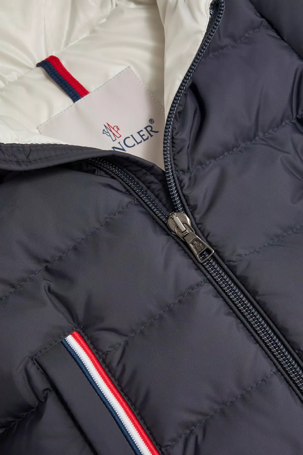 Moncler Enfant Logo Patch Hooded Down Jacket In Blue