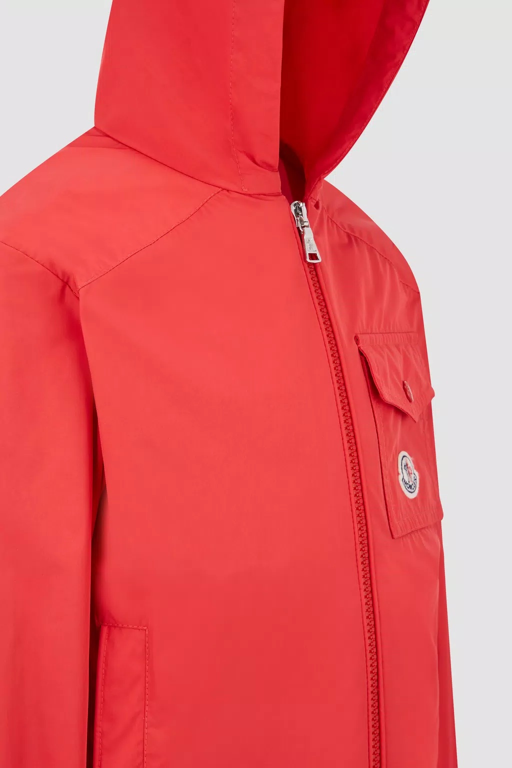 Moncler Enfant Logo Patch Hooded Zipped Jacket In Red