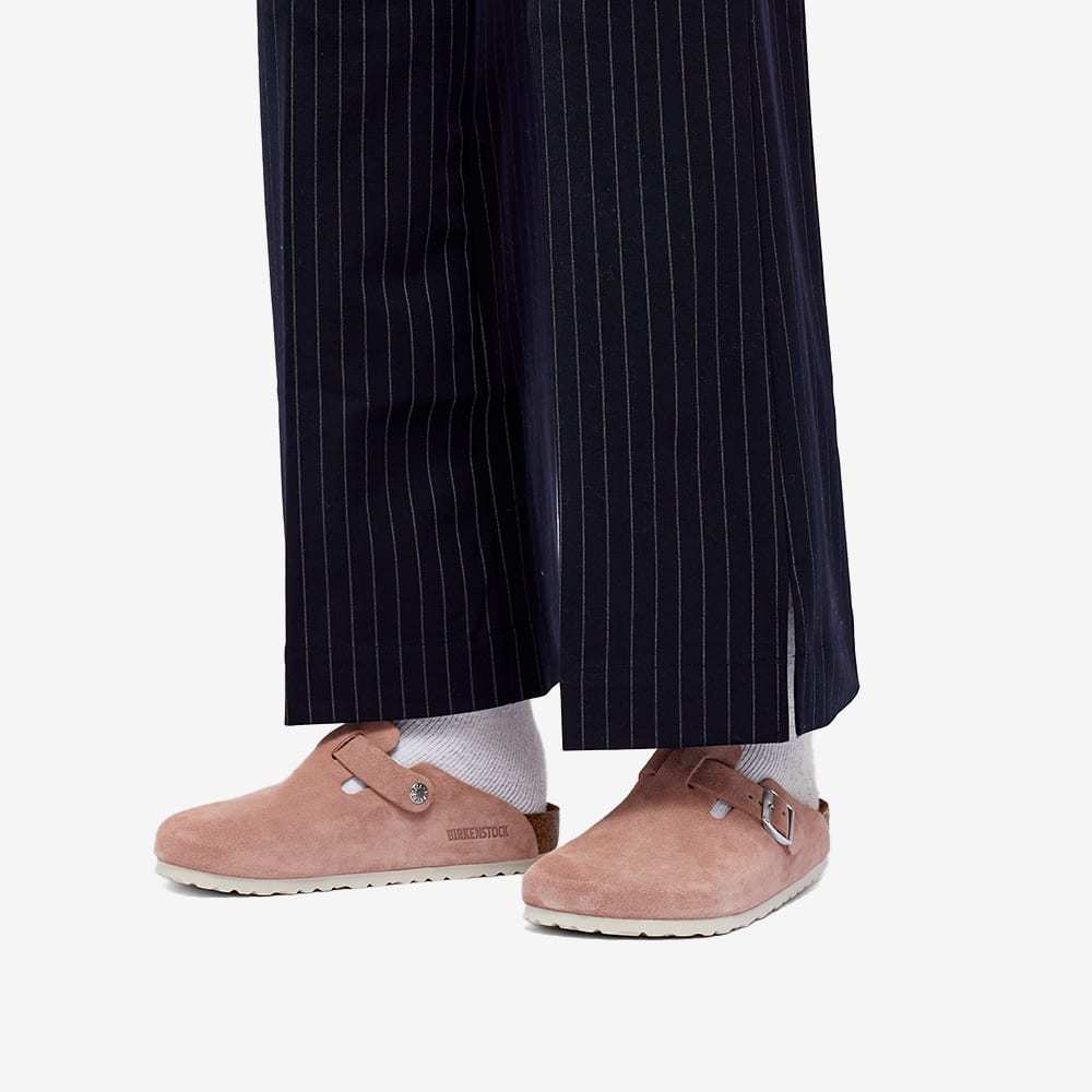 Birkenstock Boston Buckle-detail Suede Mules In Pink
