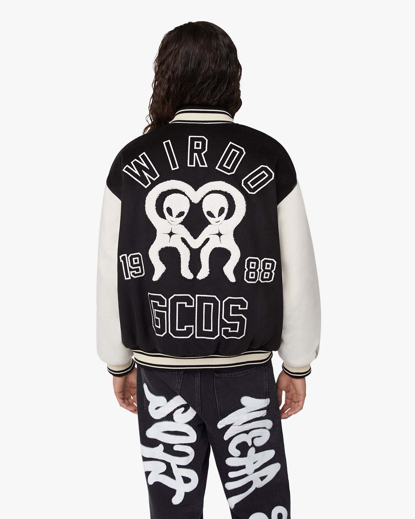 Gcds Two-tone Logo-patch Bomber Jacket In Black