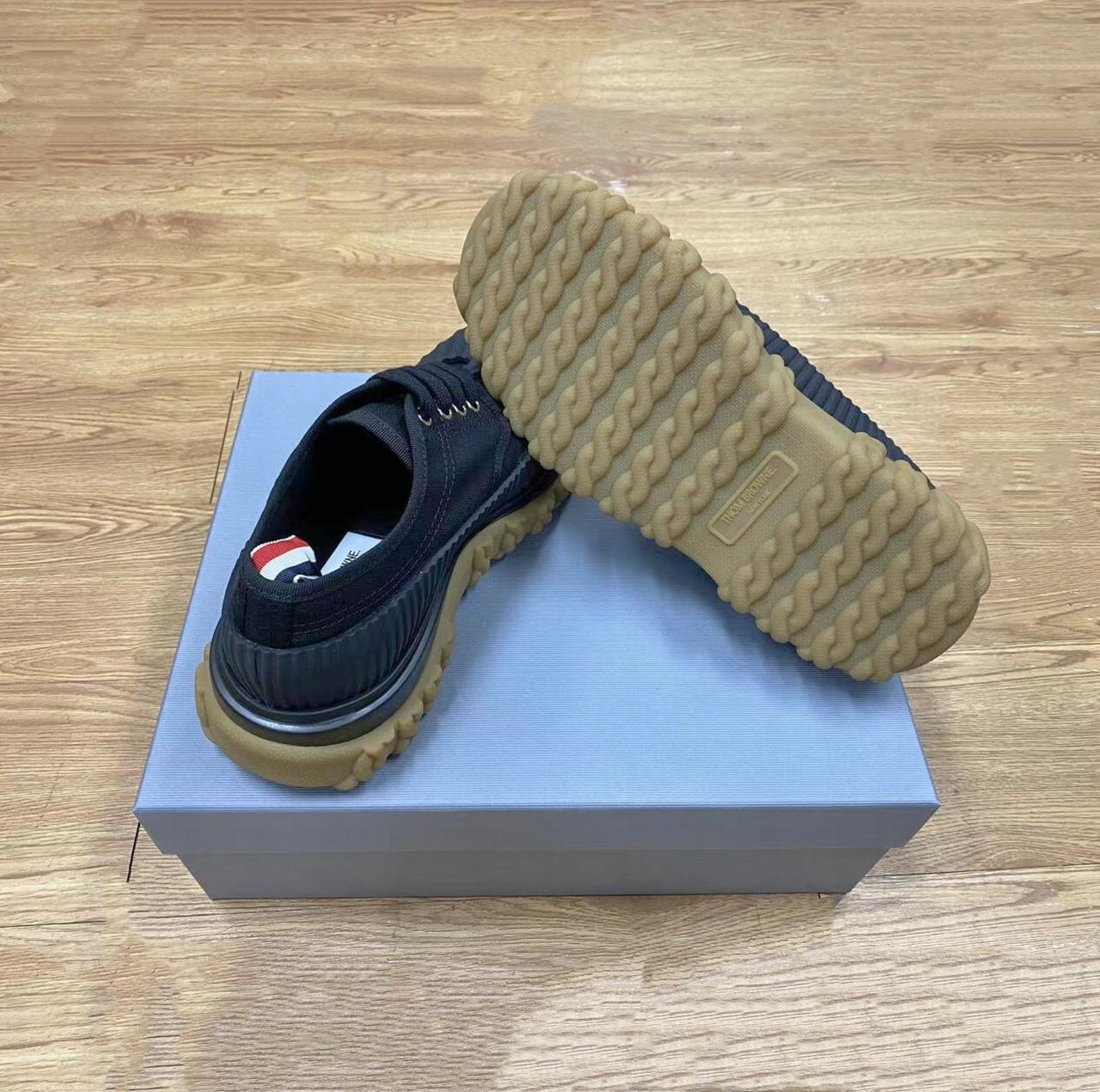 Thom Browne Molded-sole Lace-up Duck Shoes In Black