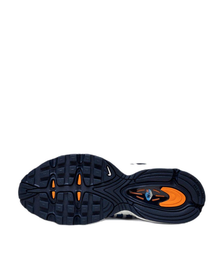 Nike Air Max Tailwind Iv Sneakers In White