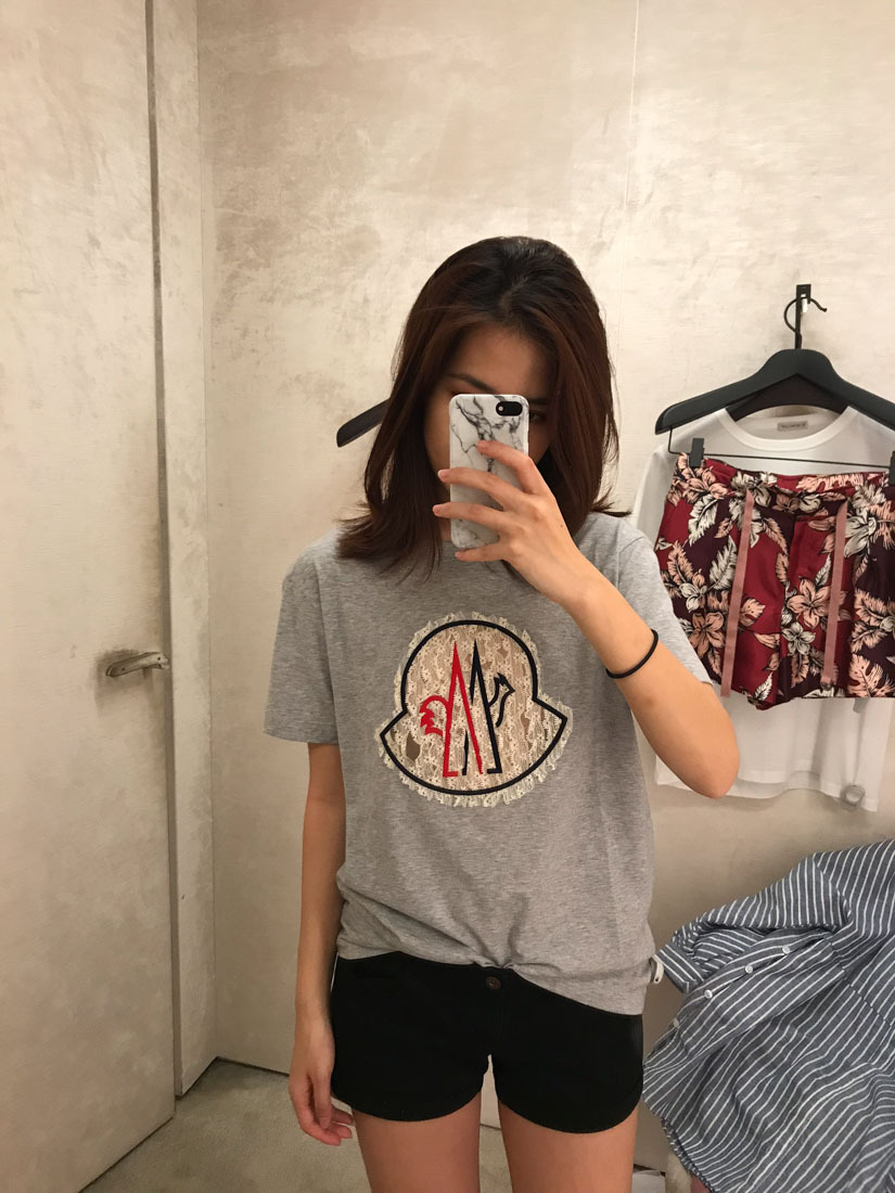 Moncler Crew Neck Short-sleeve T-shirt In Gray