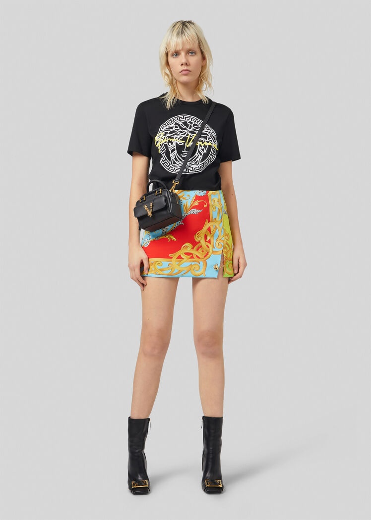 Versace Medusa Print T-shirt In Black