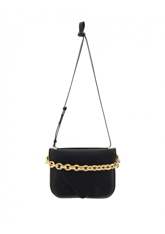 Bottega Veneta Chain-link Detail Crossbody Bag In Black