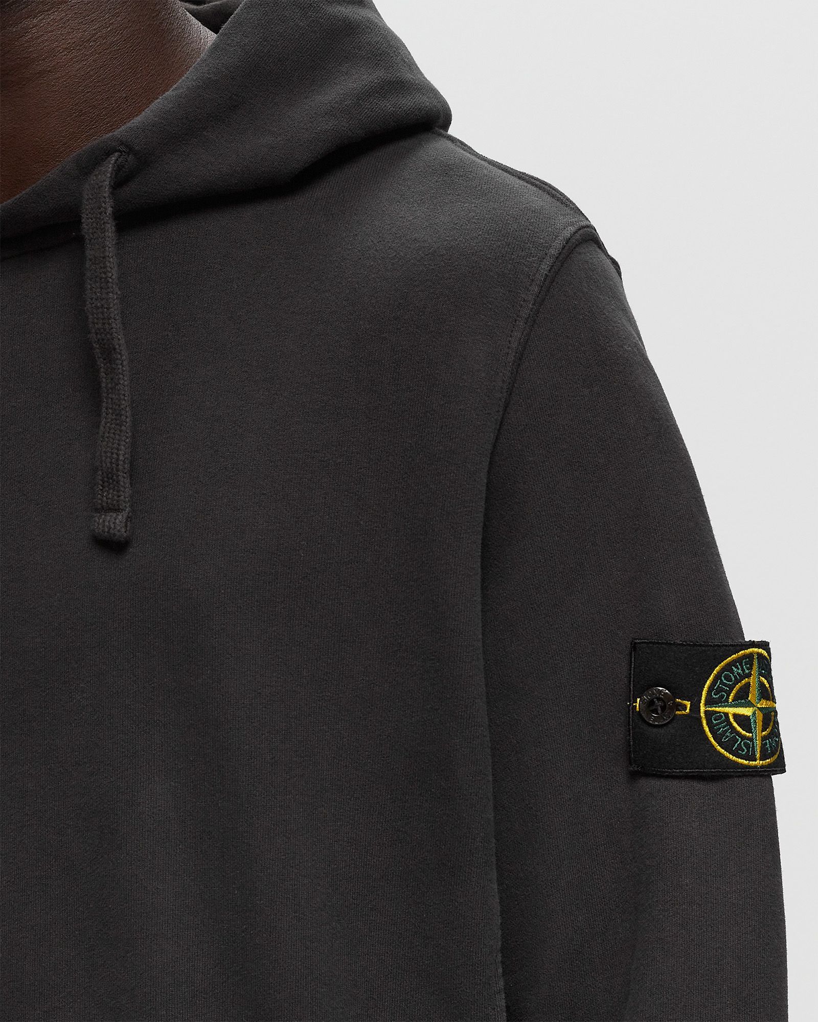 Stone Island Long-sleeved Compass Patch Hoodie In Gray