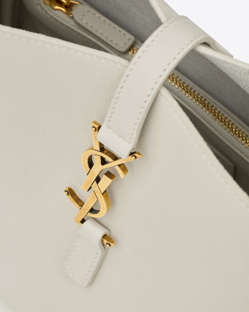 Saint Laurent Le 5 À 7 Supple Small In Grained Leather In White