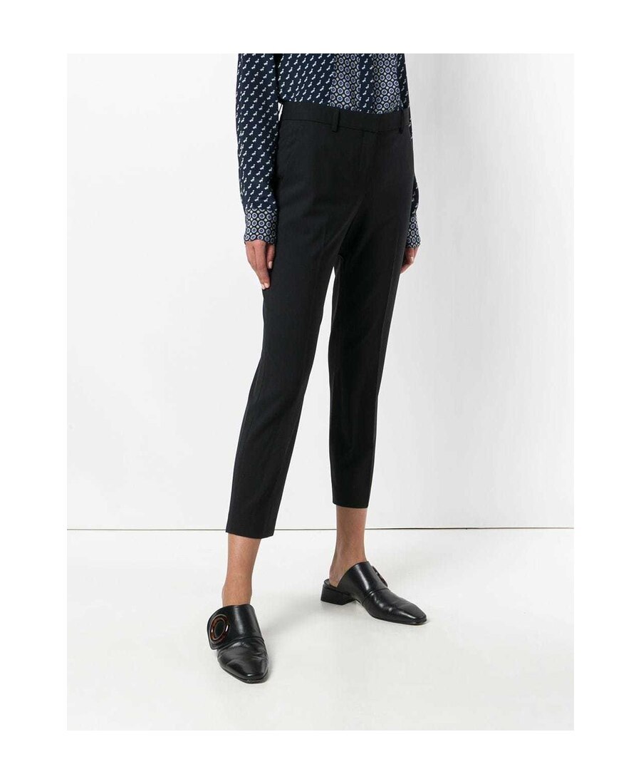 Shop Theory Mid-rise Cropped Trousers In Black