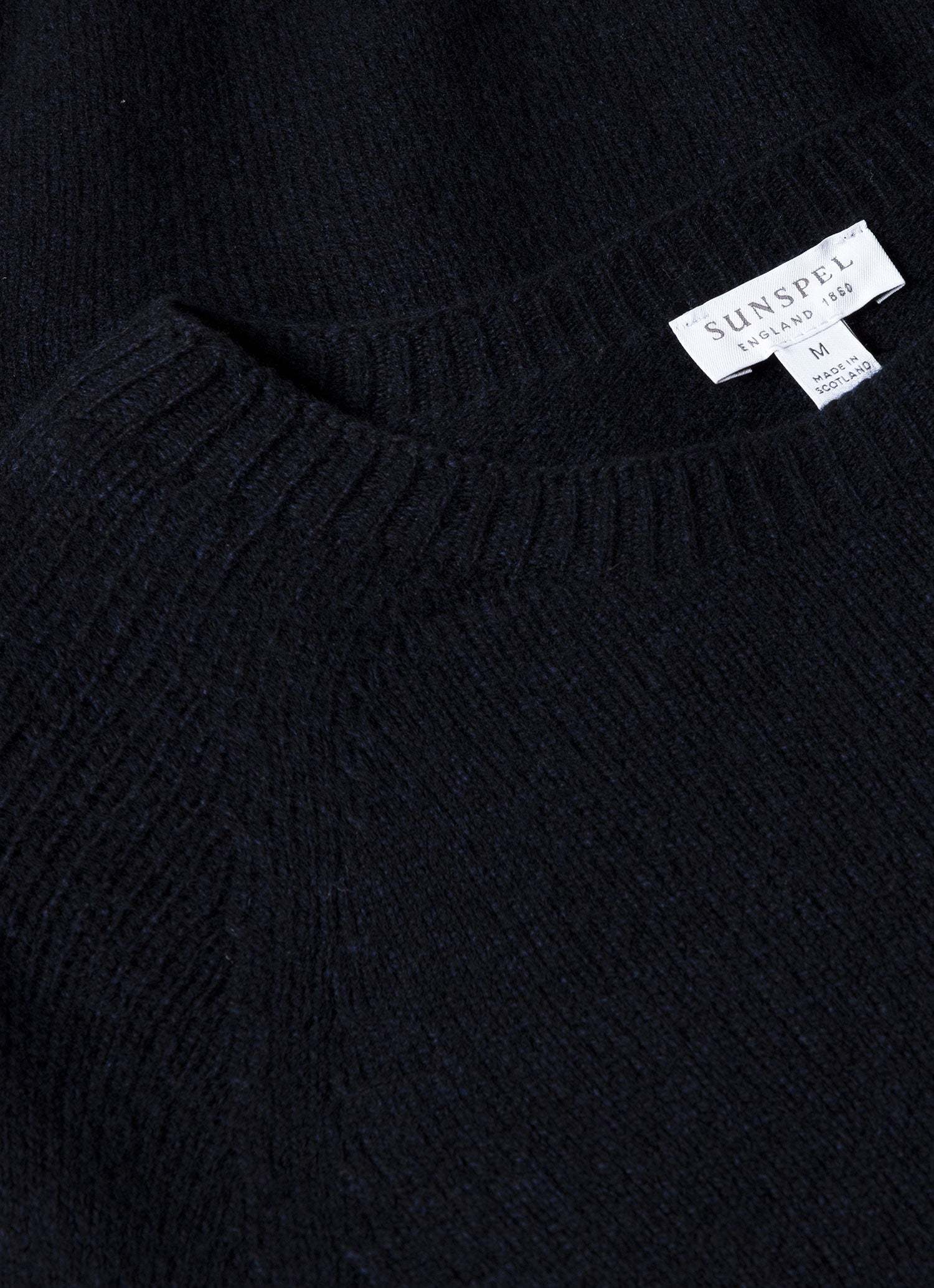Sunspel Wool Round-neck Sweater In Black