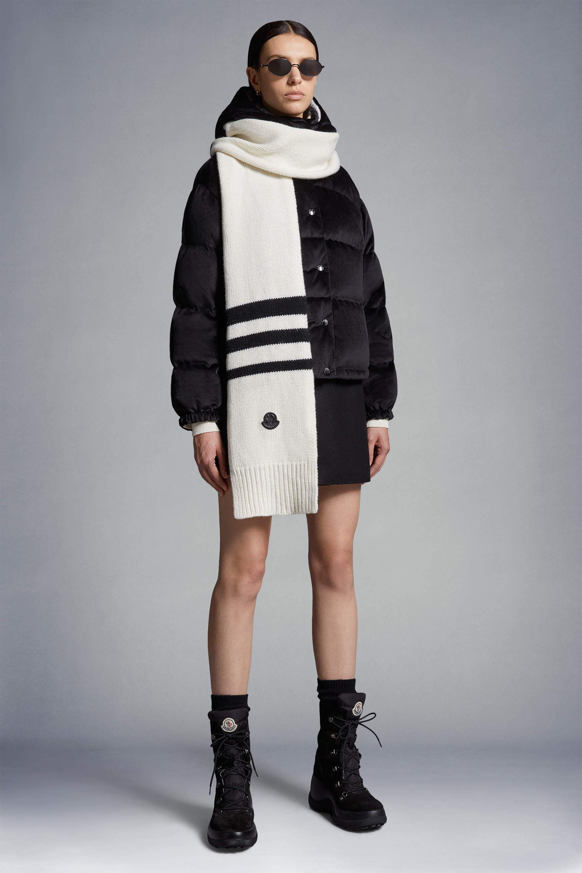 Moncler Logo-patch Striped Wool Scarf In White