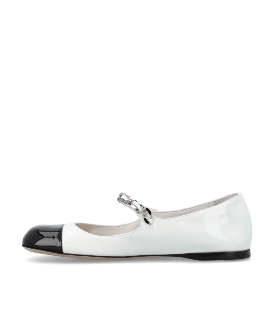 Miu Miu Ballerines En Cuir Vernis In White