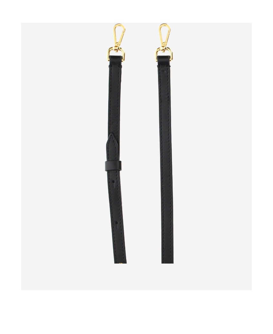 Jacquemus Women Le Chiquito Moyen Shoulder Bag In Black