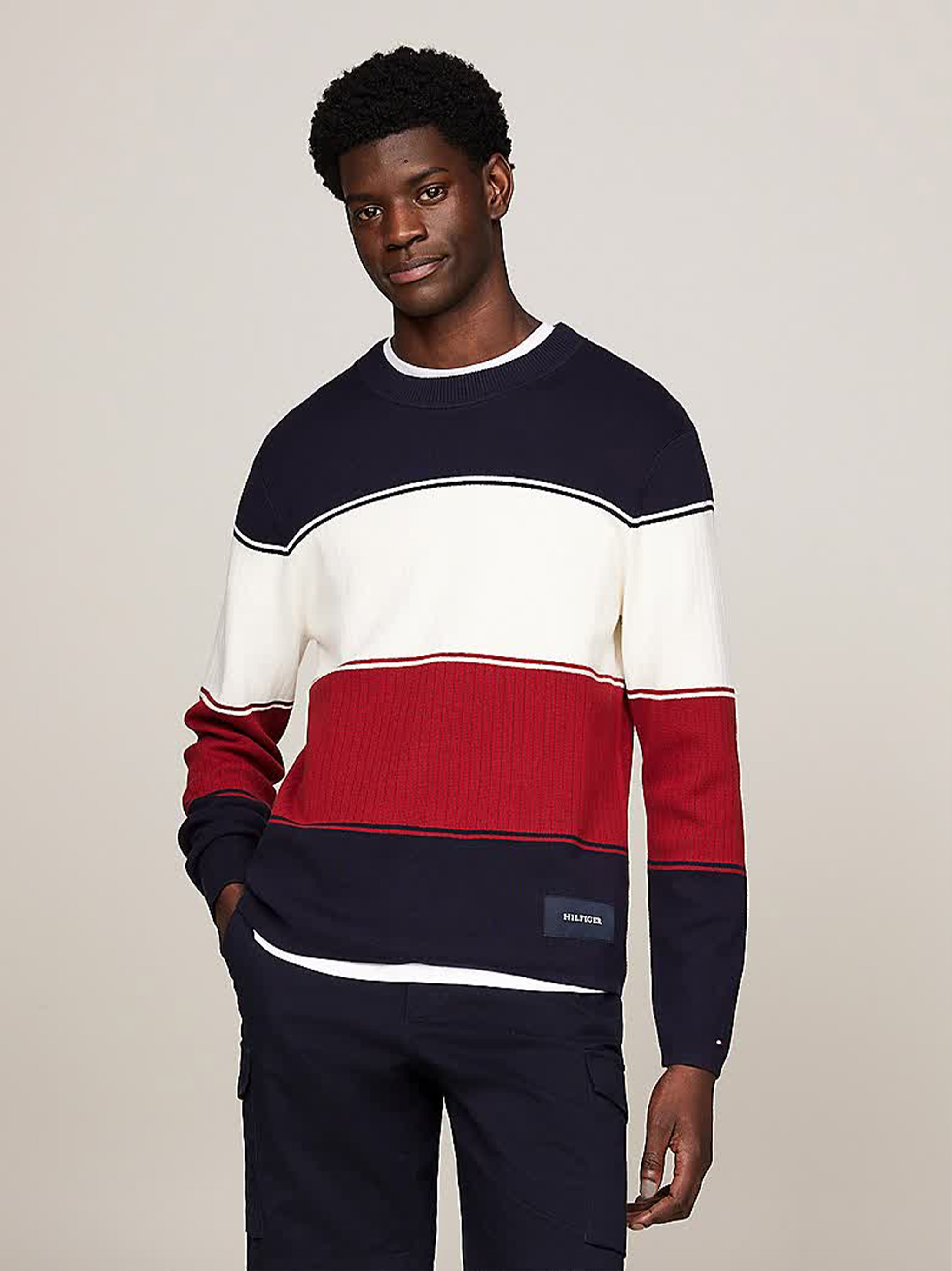 Tommy Hilfiger Colour-blocked Mixed Knit Relaxed Jumper In Black