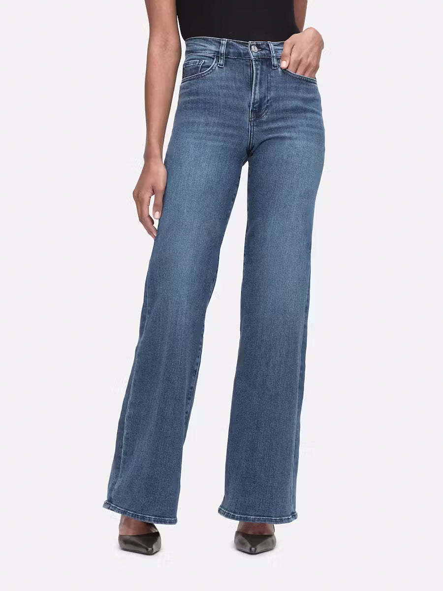 Shop Frame Le Slim Wide Leg Jeans In Blue