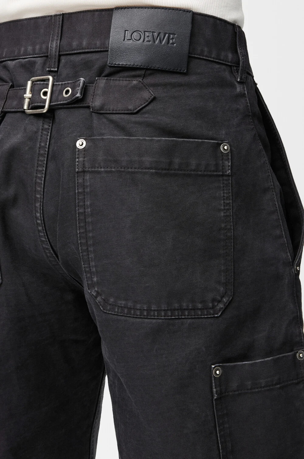 Loewe Belted Pocket Trousers In Gray