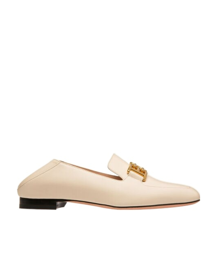Shop Bally Ellah Logo-plaque Loafers In Nude