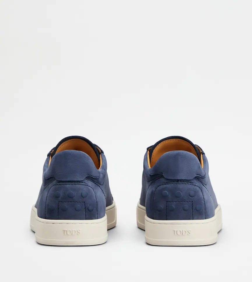 Tod's Sneakers In Nabuk Di Vitello In Blue