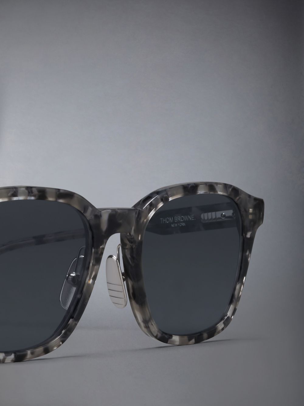 Thom Browne Rectangular Sunglasses In Black