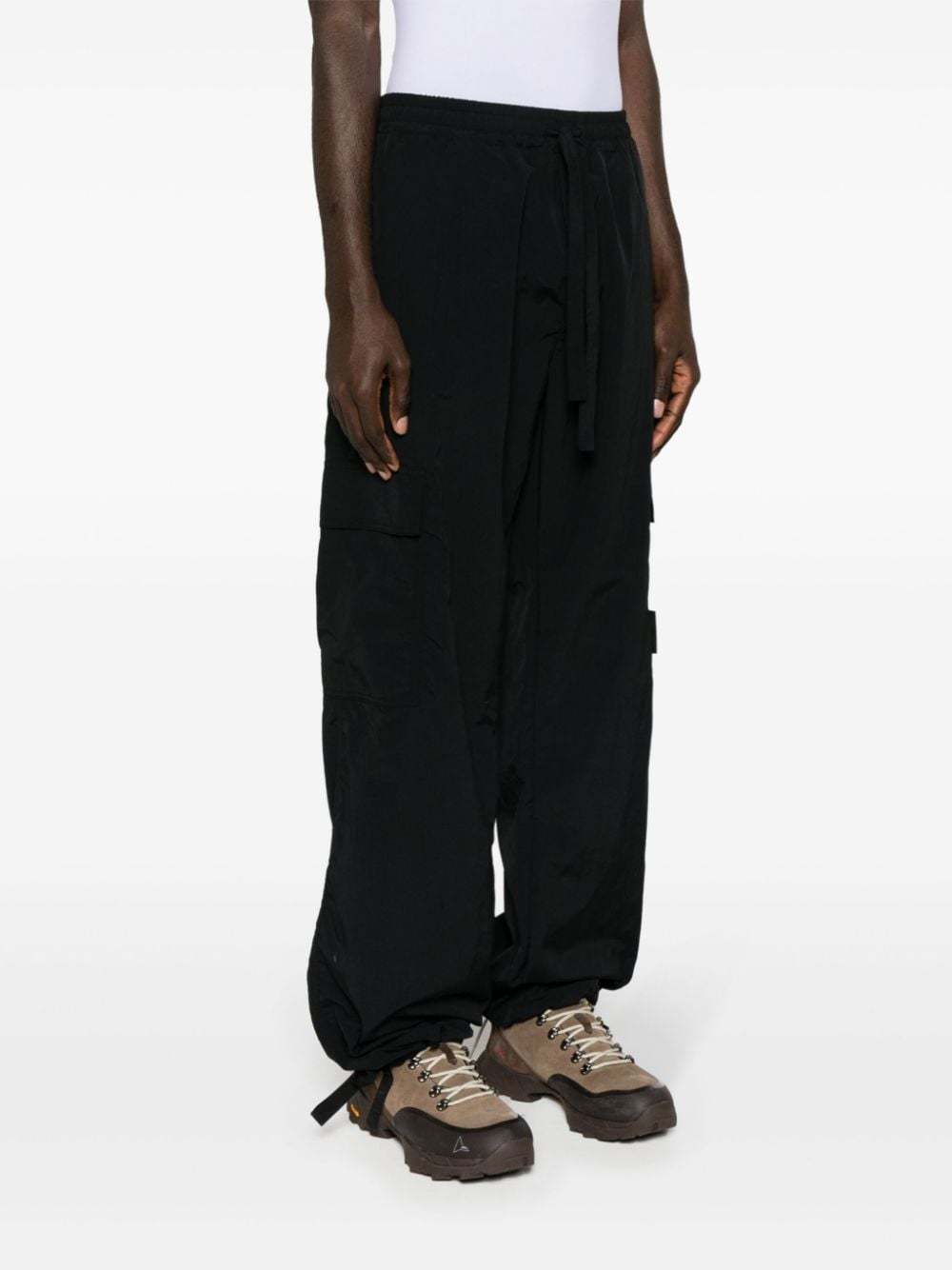 Msgm Straight-leg Ripstop Cargo Trousers In Black