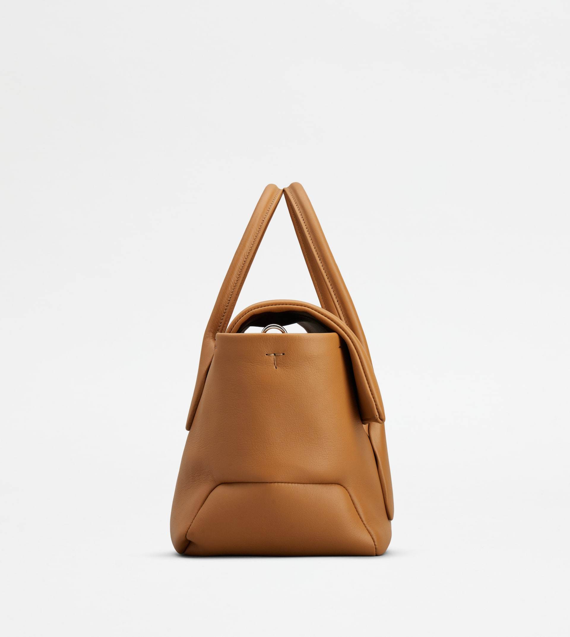 Tod's Di Leather Tote Bag In Brown