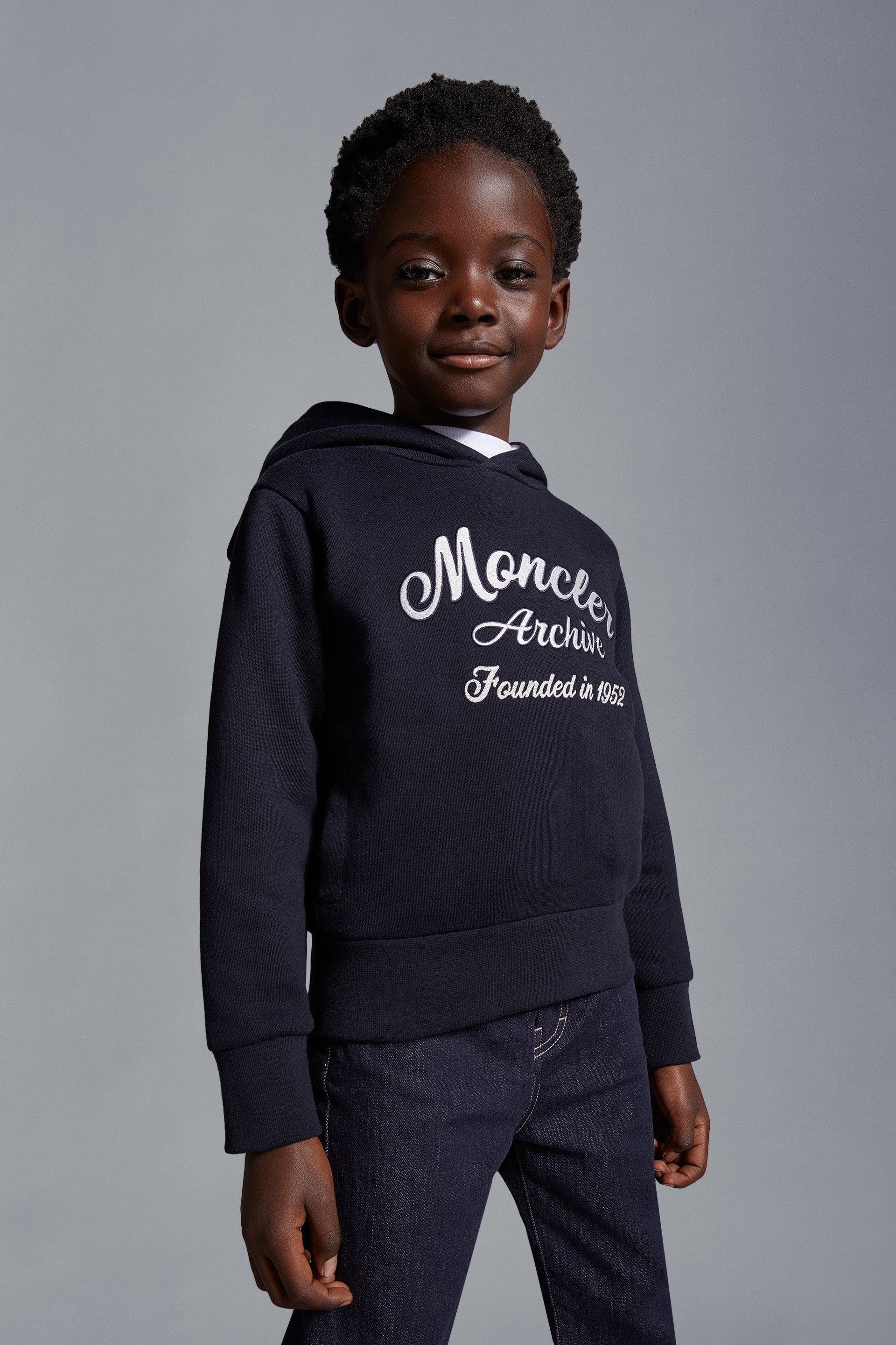 Moncler Embroidered Logo Hoodie In Blue