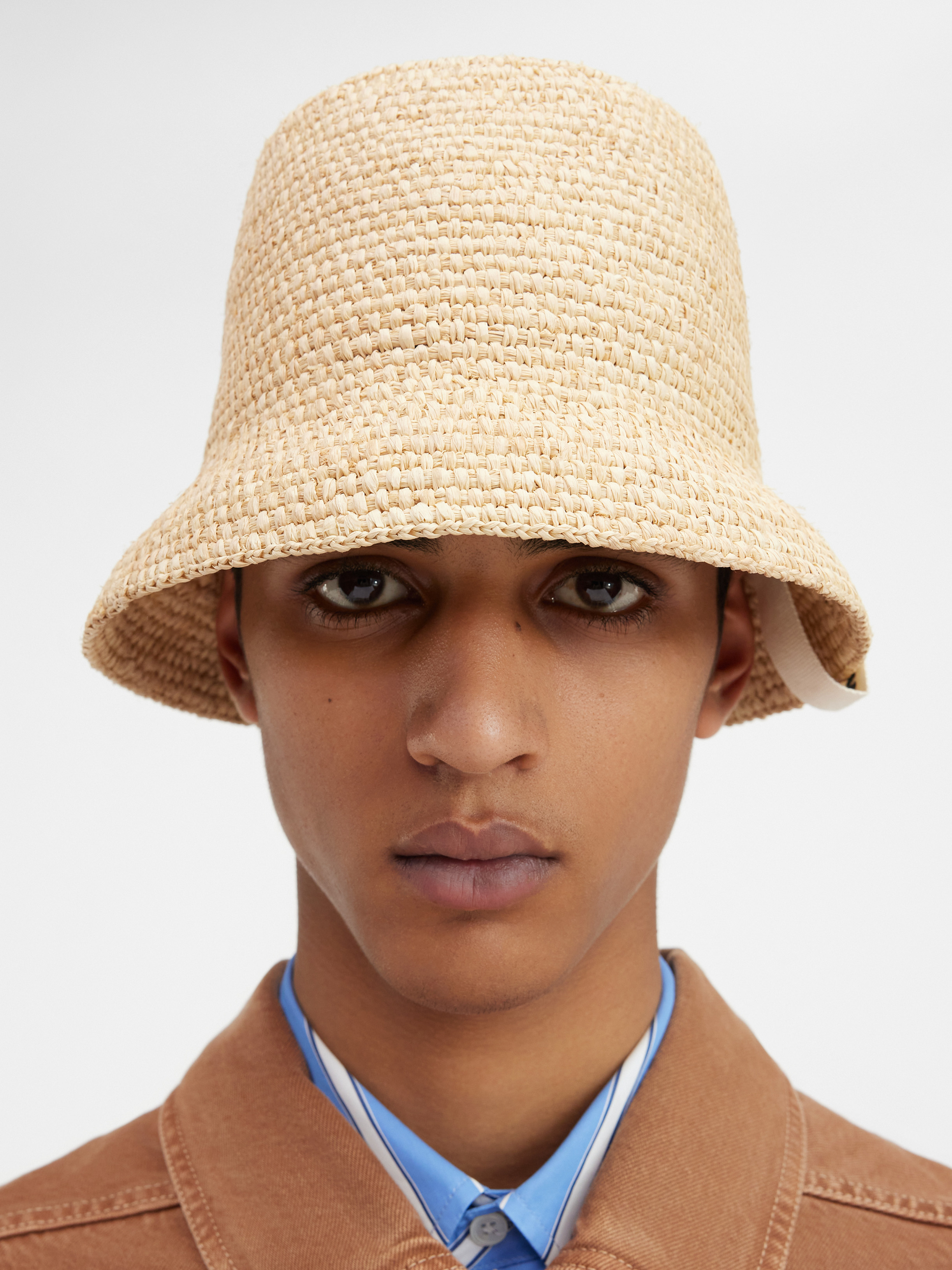 Jacquemus Le Bob Raphia Bucket Hat In Nude
