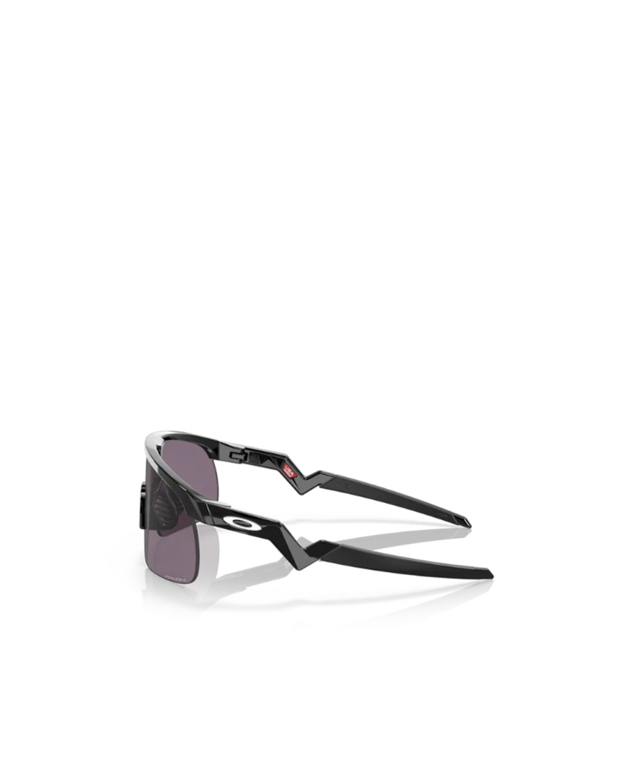 Oakley Geometric Sunglasses In Gray