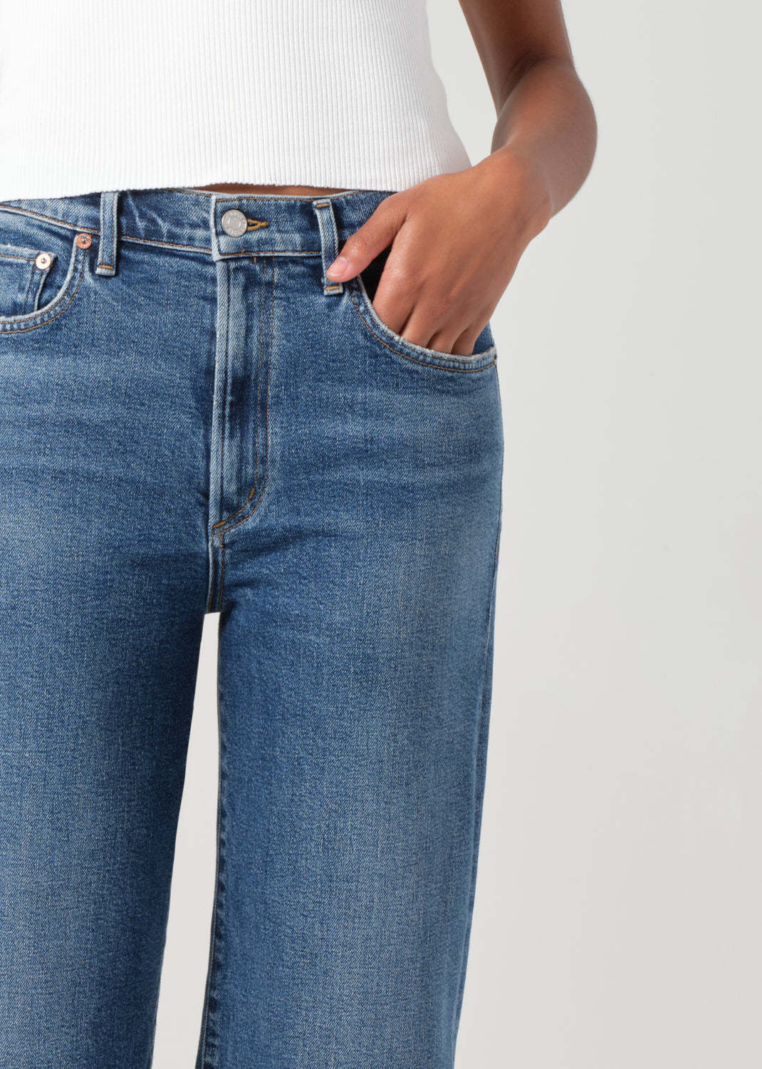 Agolde Harper Crop Jean In Blue