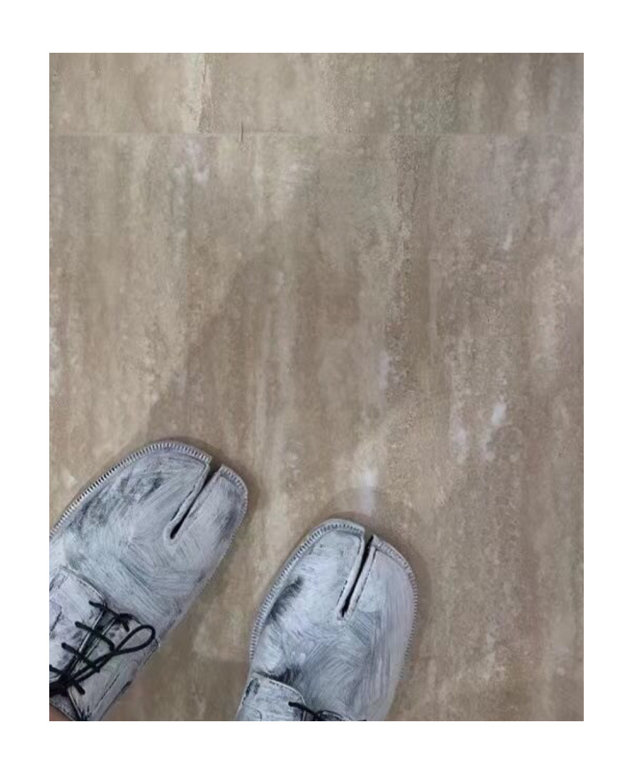 Maison Margiela Tabi Bianchetto Brogues Woman Black And White In White