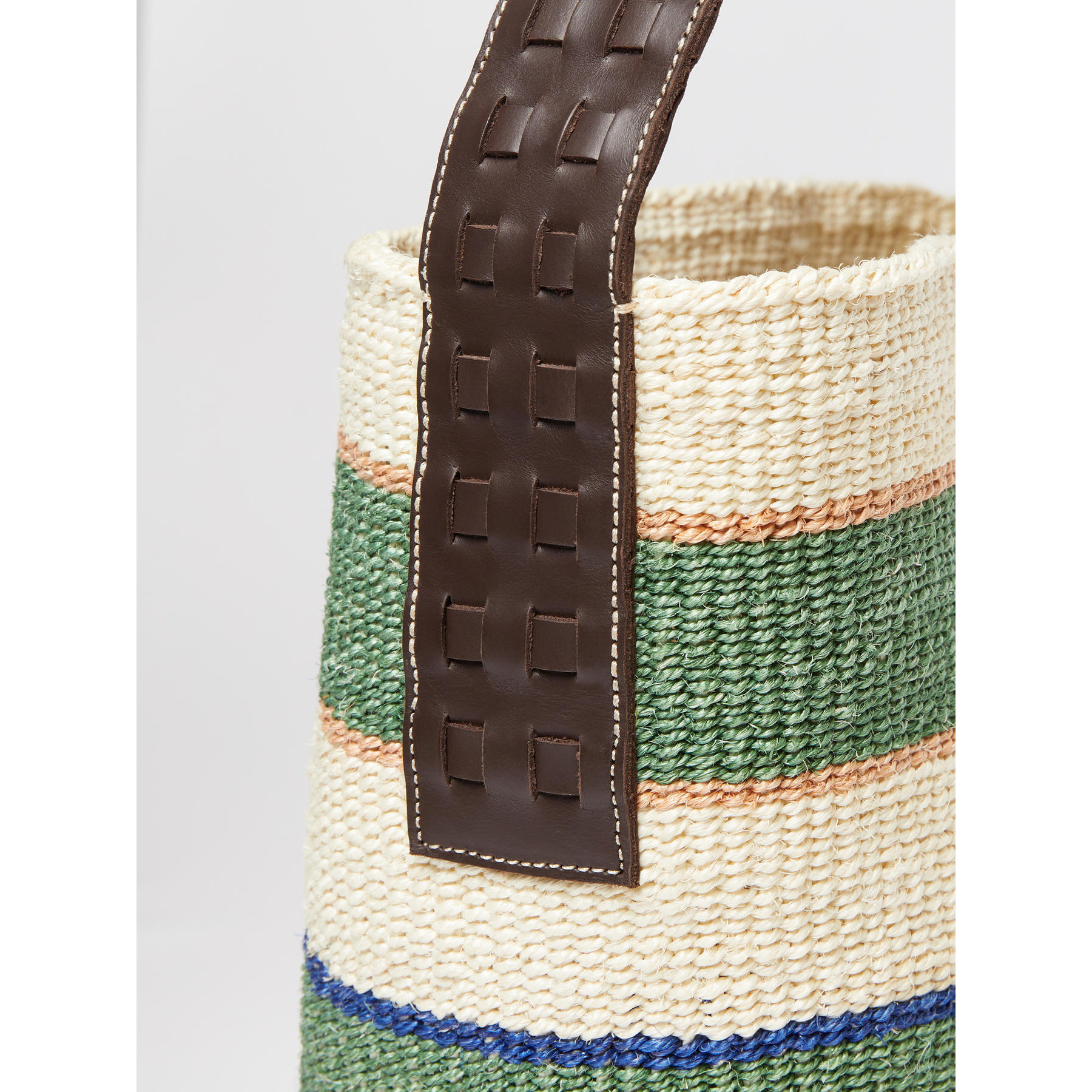 Weekend Max Mara Colorblock Shoulder Bag In White