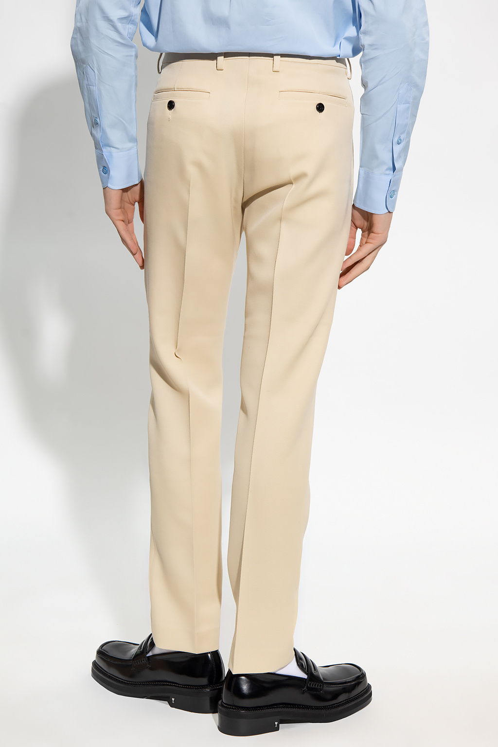 Ami Alexandre Mattiussi Pressed-center Cropped Trousers In Nude