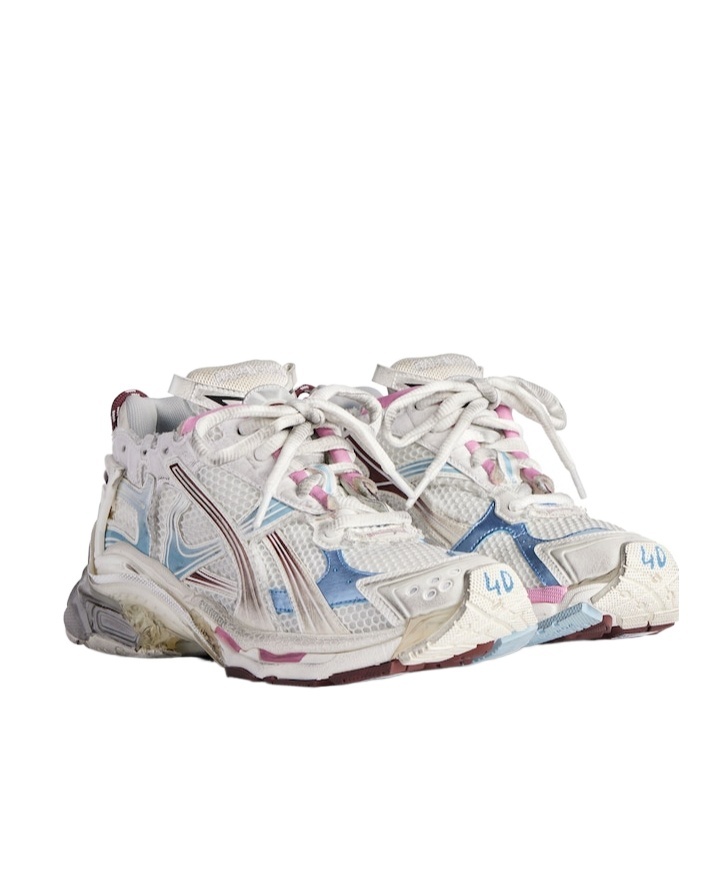 Balenciaga Runner Gradient Low-top Sneakers In White