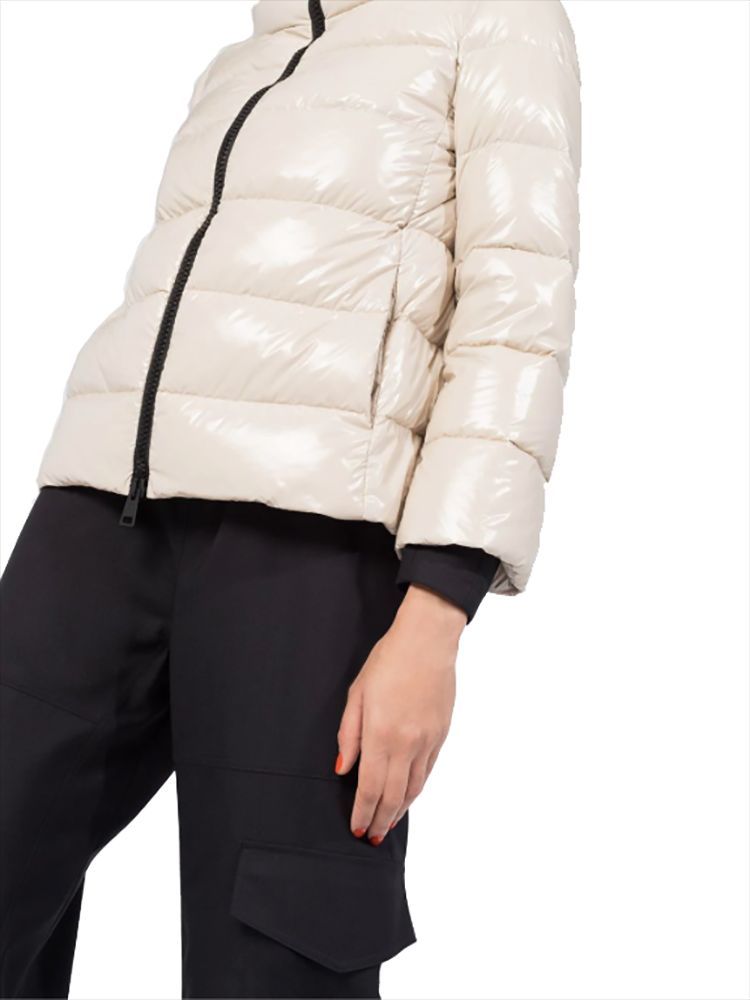 Herno Glove Detailed Down Jacket In Neutral