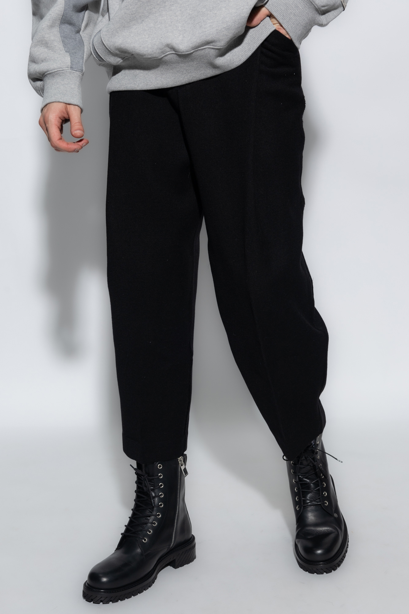 Ader Error Multi-pocket Casual Pants In Black