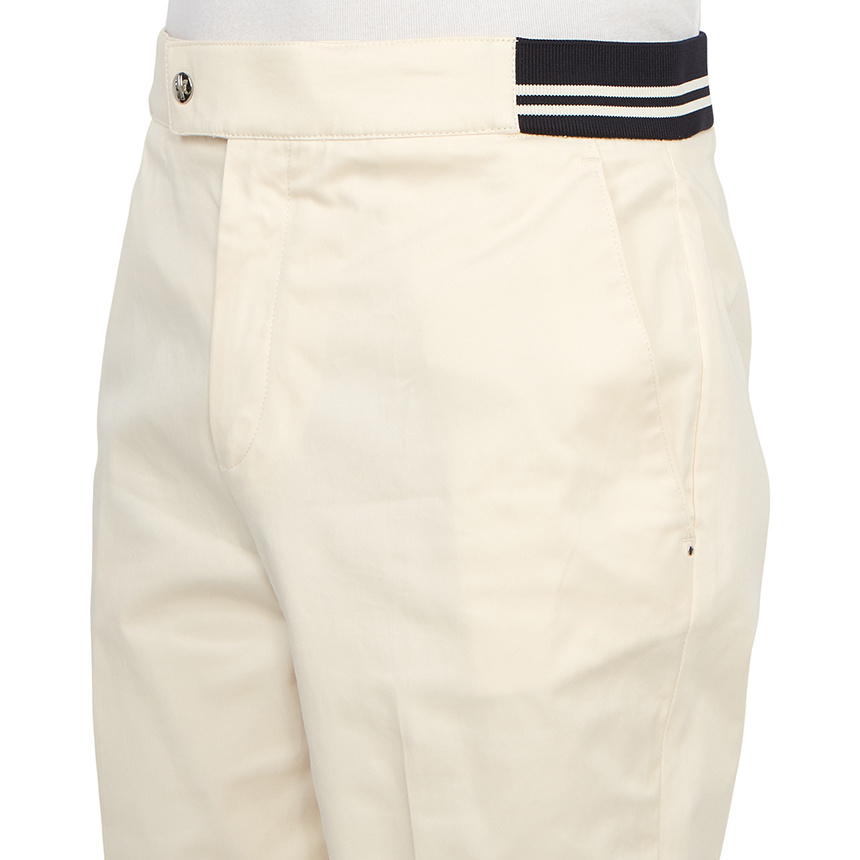 Moncler Logo Casual Pants In Nude