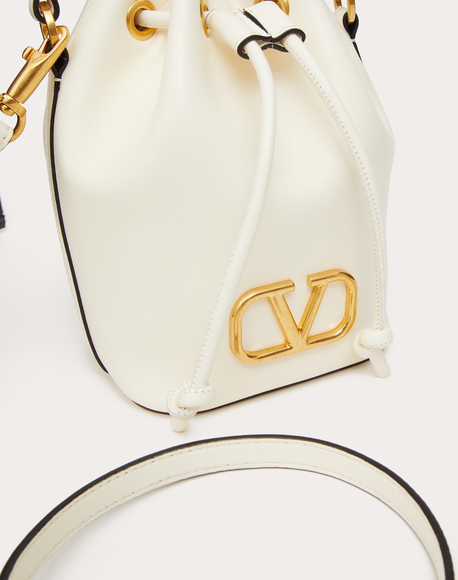 Valentino Vlogo Bucket Bag Contrast Trim In White
